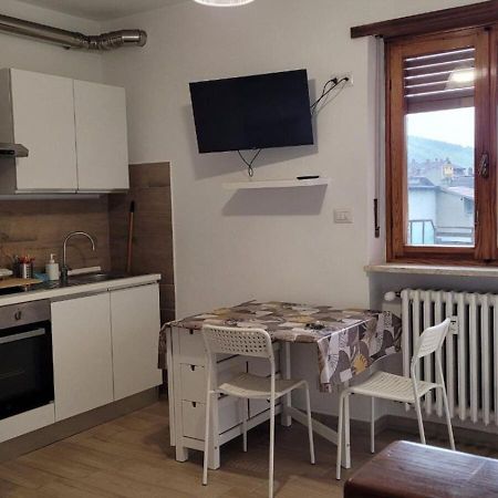 Casa Con Terrazzo E Vista Apartment Chiomonte Ngoại thất bức ảnh